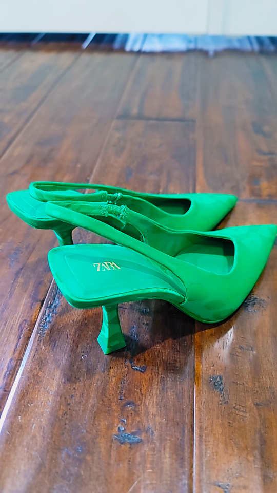 Zara Slingback Heels Vibrant Green - photo 3