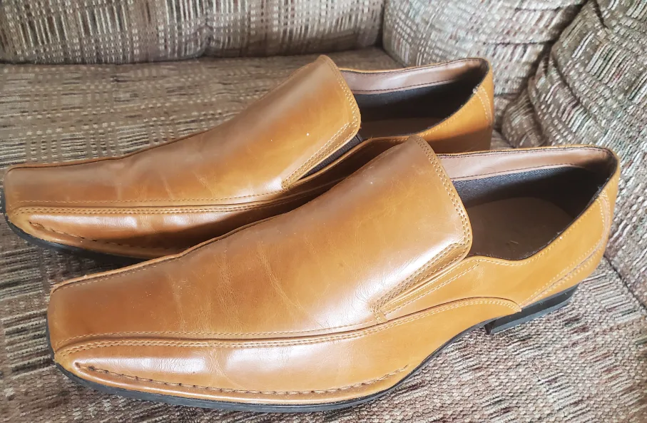 Tan Leather Dress Shoes thumbnail