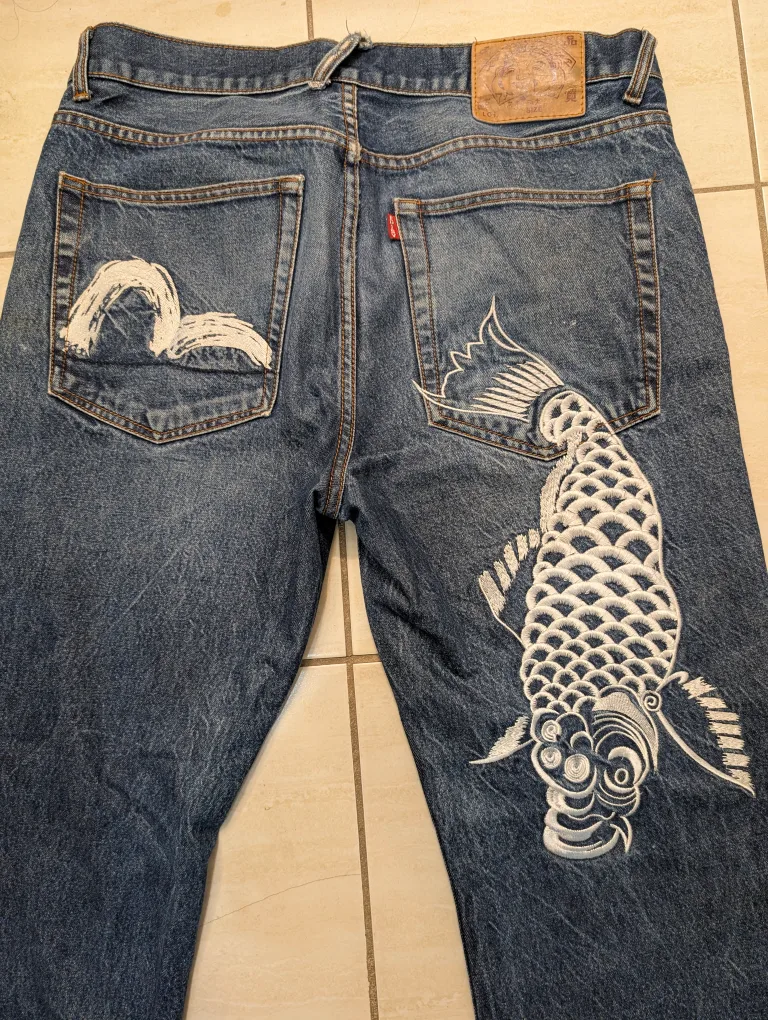 Evisu Jeans with Koi Fish Design - 36" x 31" image indicator(2)