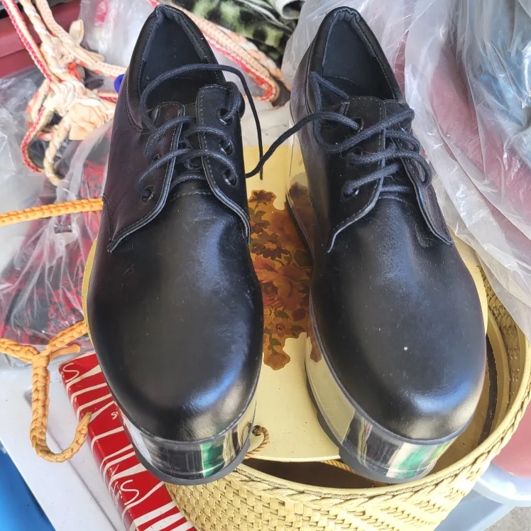 Black Platform Shoes, Size 7 thumbnail