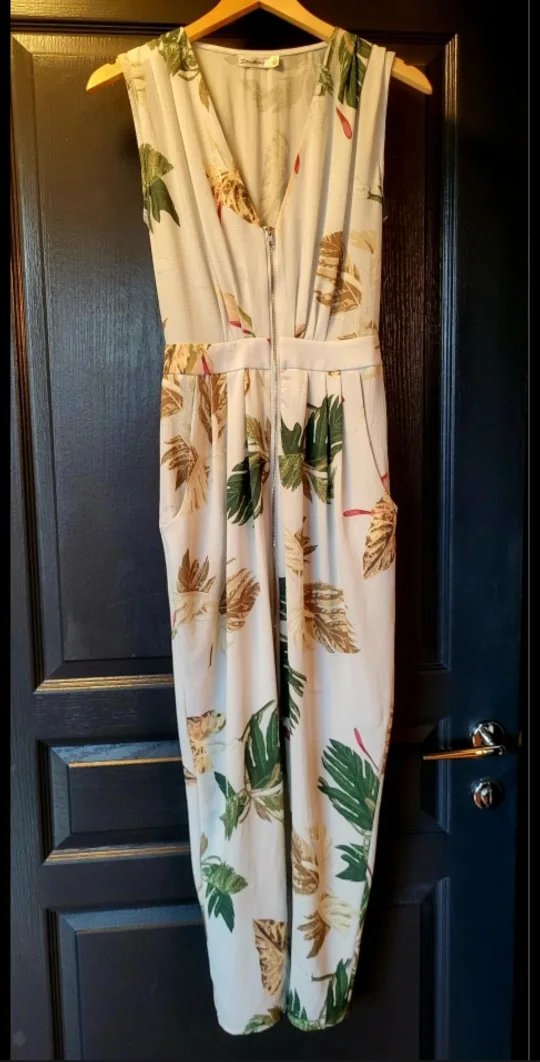 White Summer Dress XS/ Small image indicator(2)