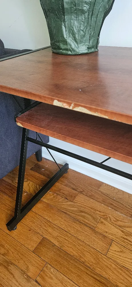Computer Desk with Shelves and keyboard tray image indicator(3)