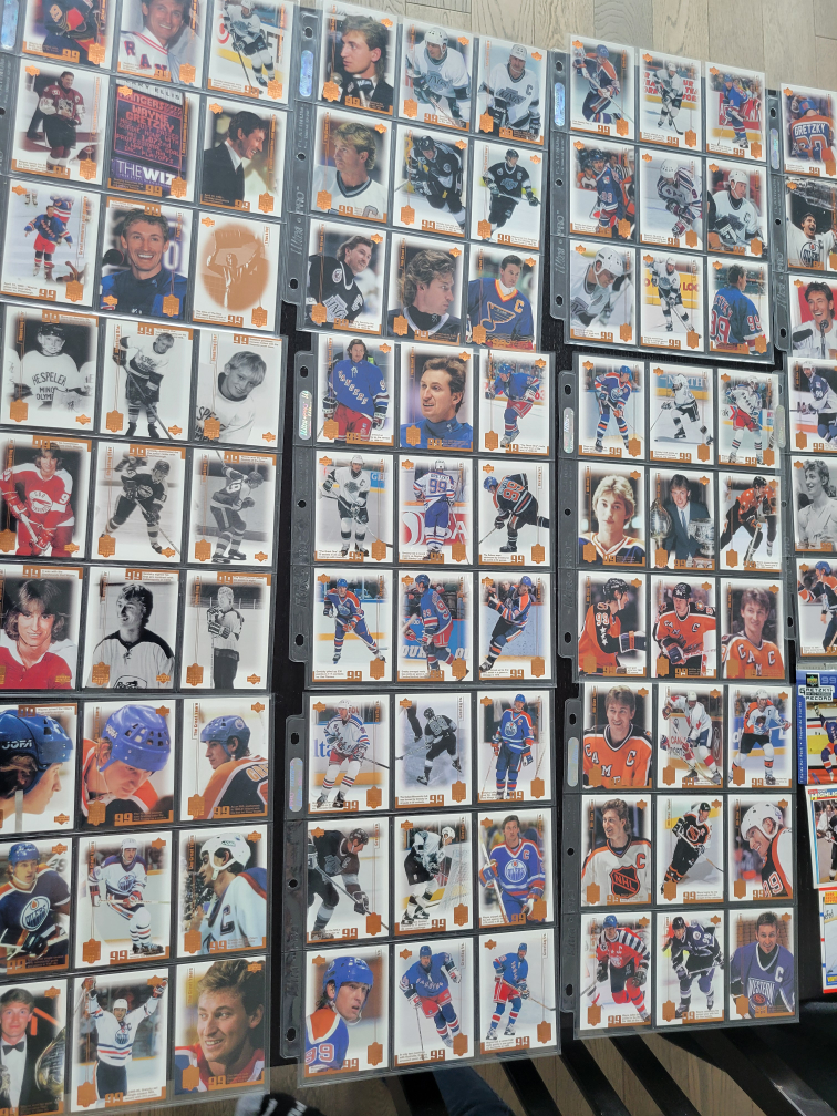 Wayne Gretzky Upper Deck 1-99  Hockey Cards, poster, etc