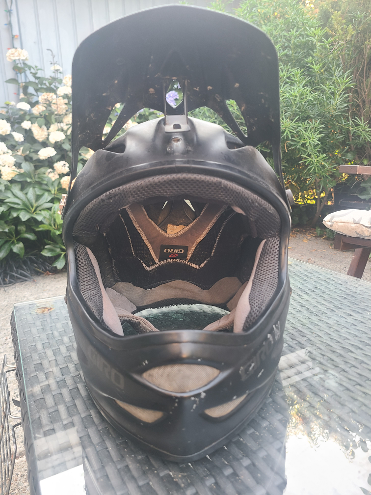 Free Men's XL DH full face bike helmet - photo 3