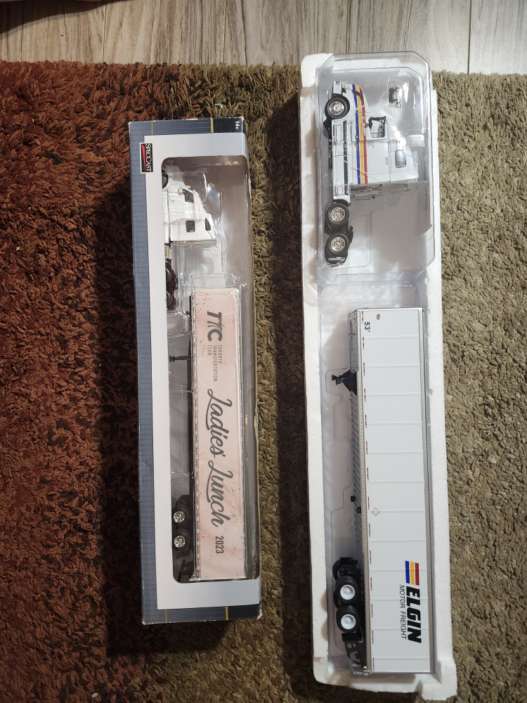 Diecast trucks - photo 3
