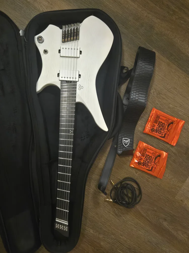 GOC Vajra Guitars headless electric guitar with kiesel case thumbnail