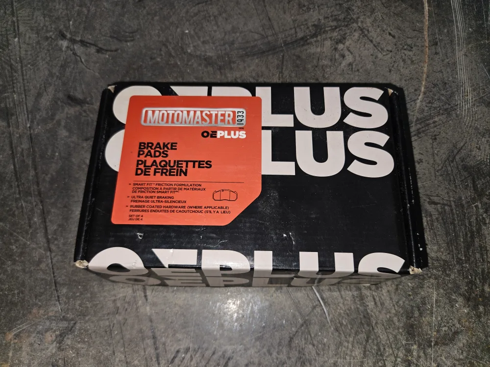 Motomaster OEPlus Front Brake Pads - Brand New! image indicator(2)