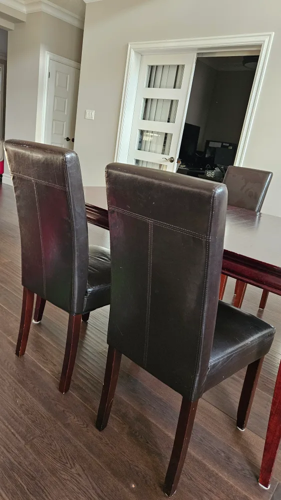 Dining table & Chairs - Set of 4 image indicator(2)