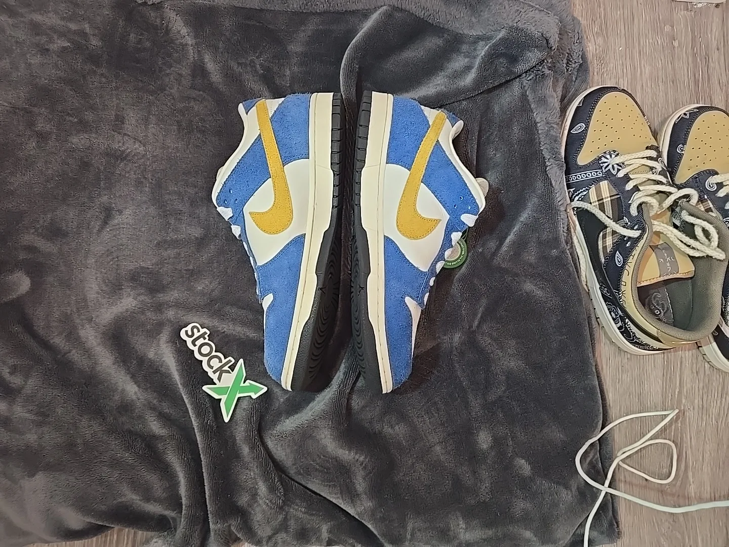 Nike Dunk Low x Cactus Plant Flea Market (CPFM) Size 11 image indicator(4)