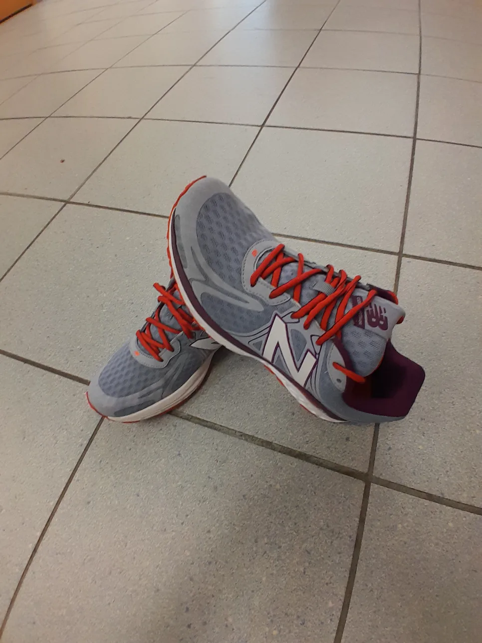 New Balance Running Shoes - Grey and Red Size 9 thumbnail