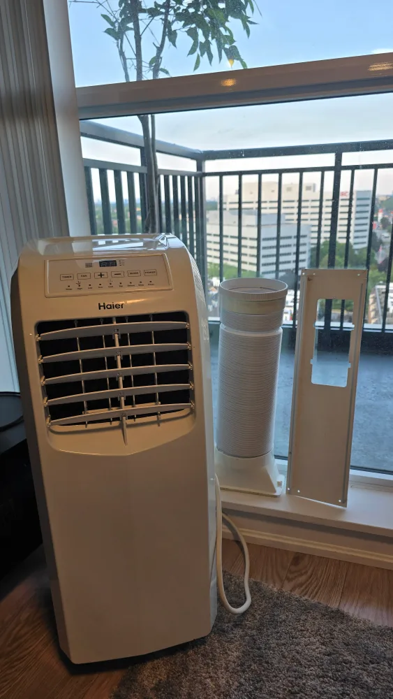 Haier Portable Air Conditioner thumbnail
