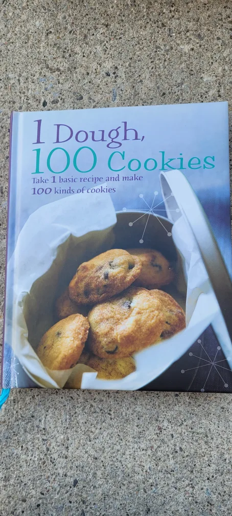 1 Dough, 100 Cookies Recipe Book 🇨🇦🍁 thumbnail