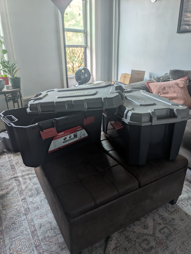 2 Husky 20 Gallon Hinged Latching Tote