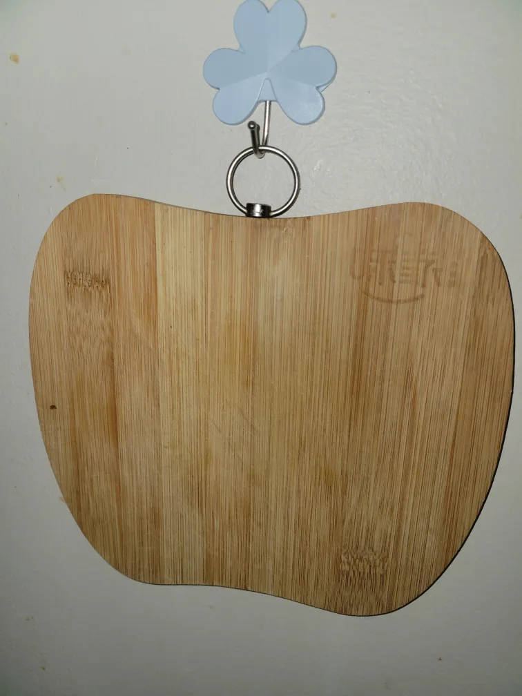 Apple Shaped Bamboo Cutting Board thumbnail