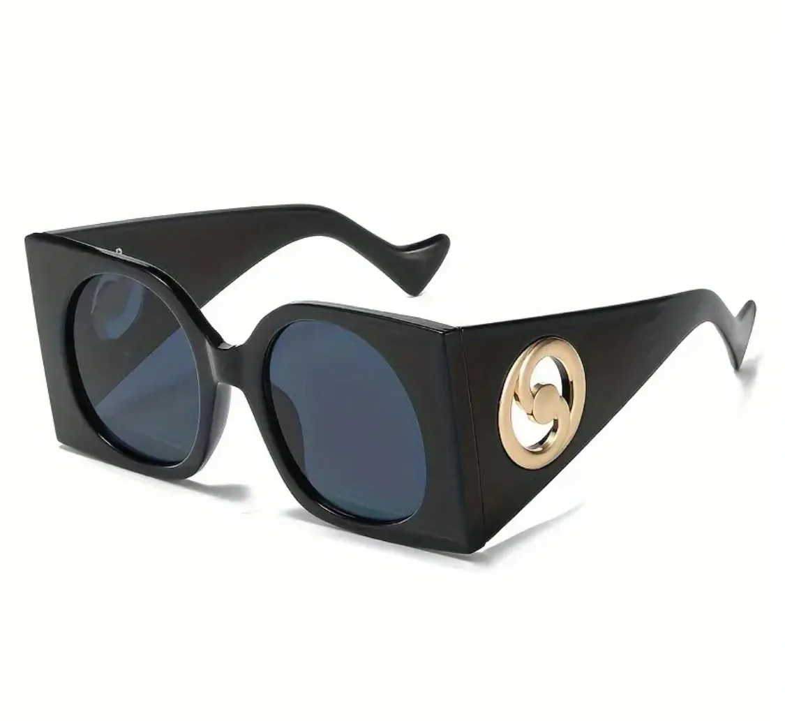 Square Frame Sunglasses thumbnail