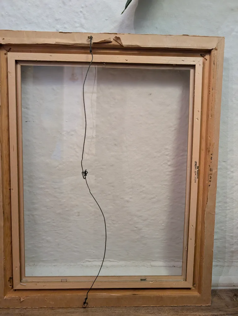 Ornate gold and white painting / picture frame image indicator(3)