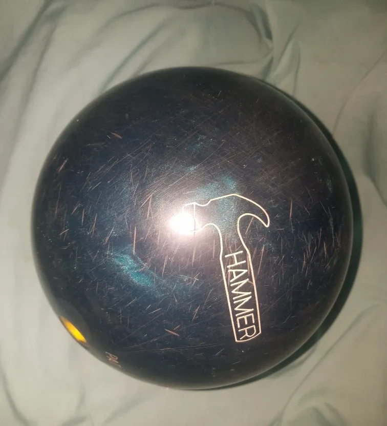 Blue Hammer 16lb Pre-Drilled Urethane Hammer Bowling Ball image indicator(6)