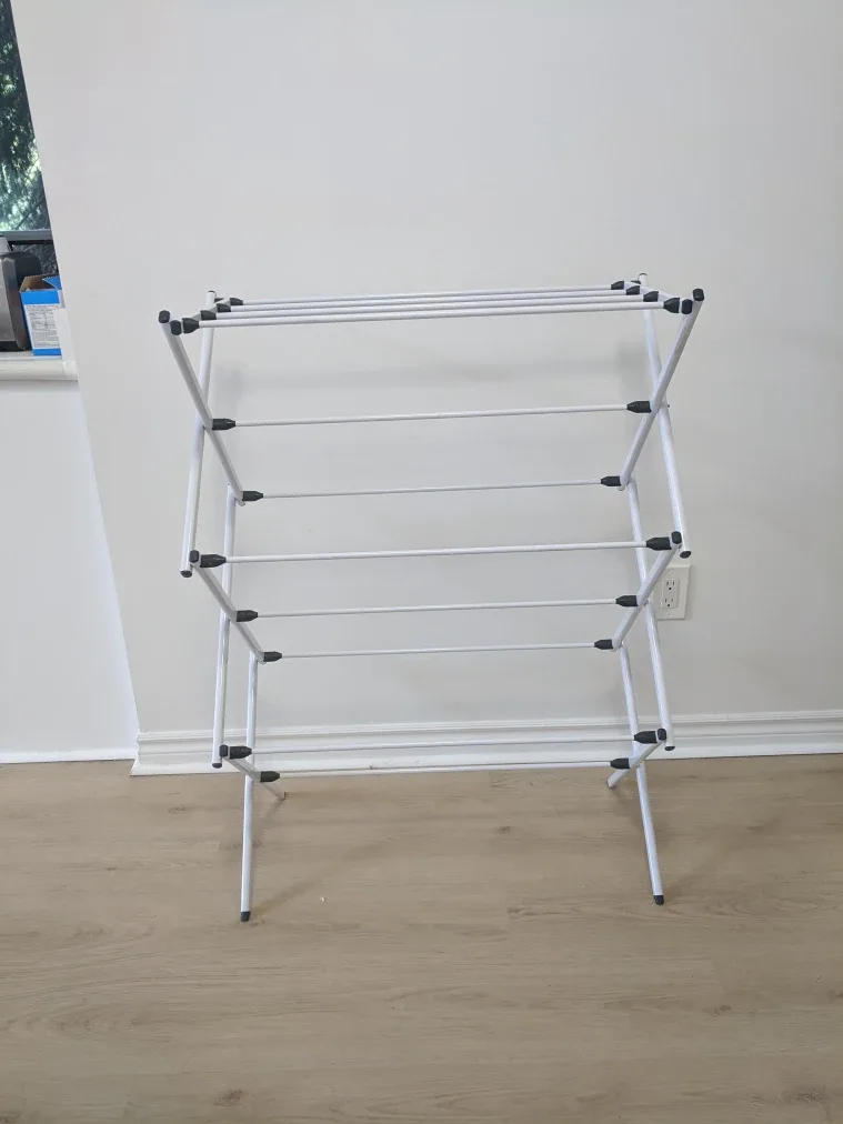 Metal Folding Clothes Drying Rack thumbnail