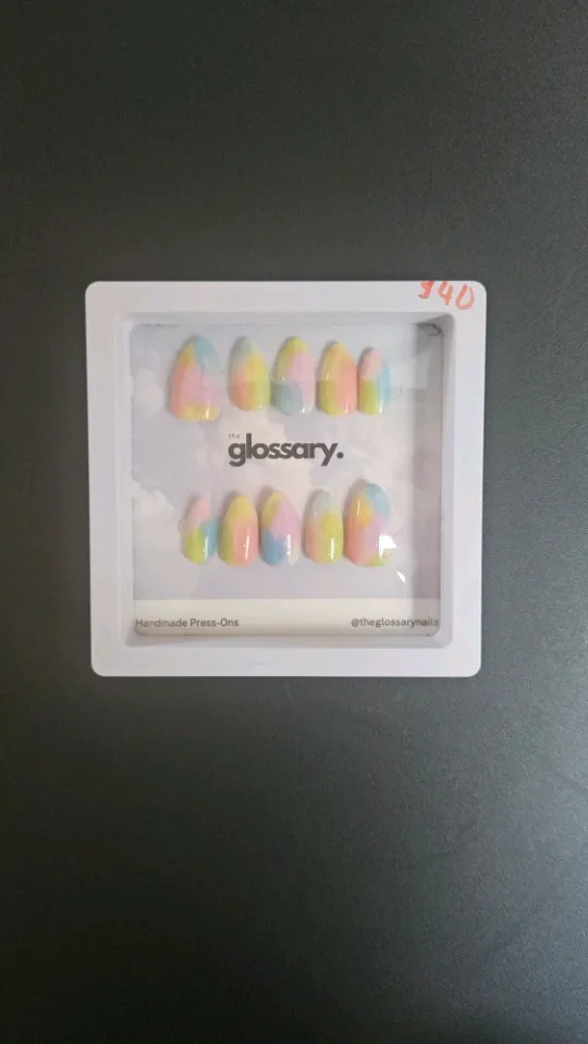 Glossary press on nails thumbnail
