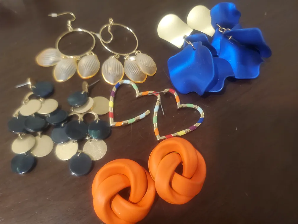 Fashion Earrings lot $10 thumbnail