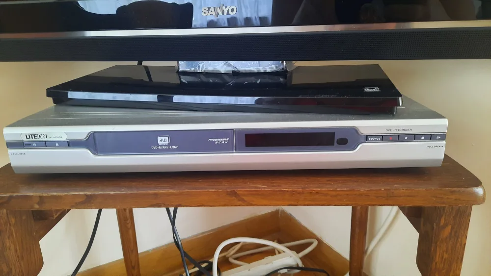 Liteon DD-A390GX DVD Recorder/Player thumbnail
