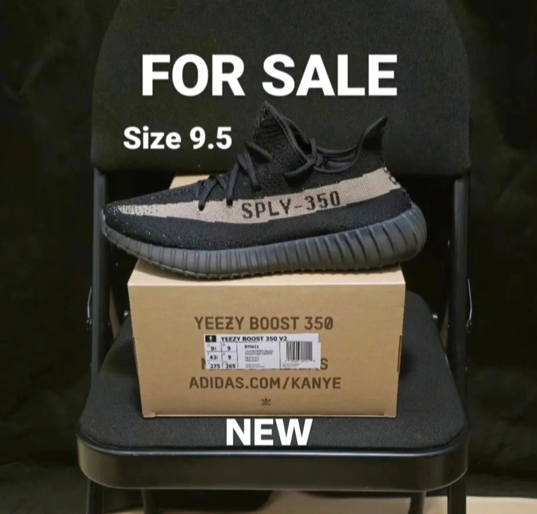 Adidas Yeezy 350 Core Black Green size 9.5 thumbnail