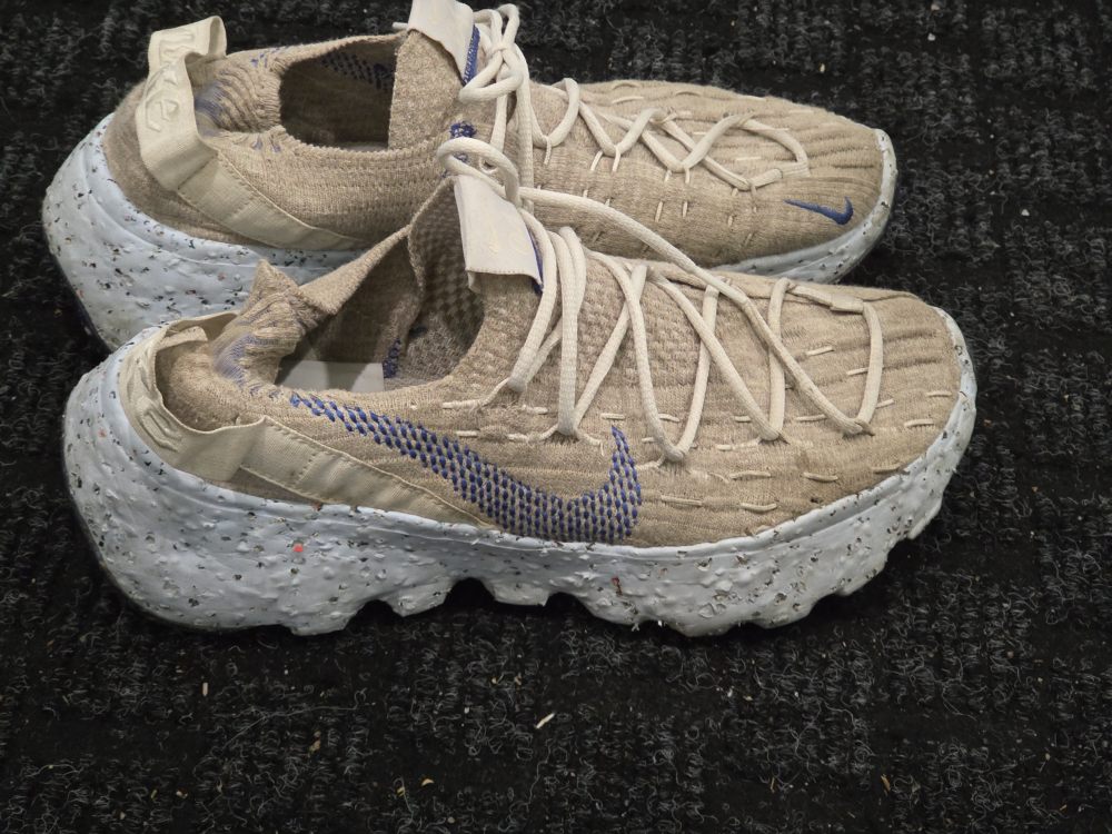 Nike Space Hippie 04 Sneakers - Size 8 US