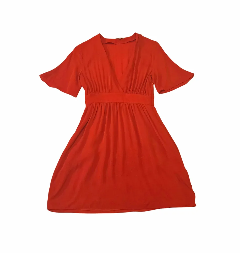 Aritzia Wilfred Red 100% Silk Shell Dress Size 4 thumbnail