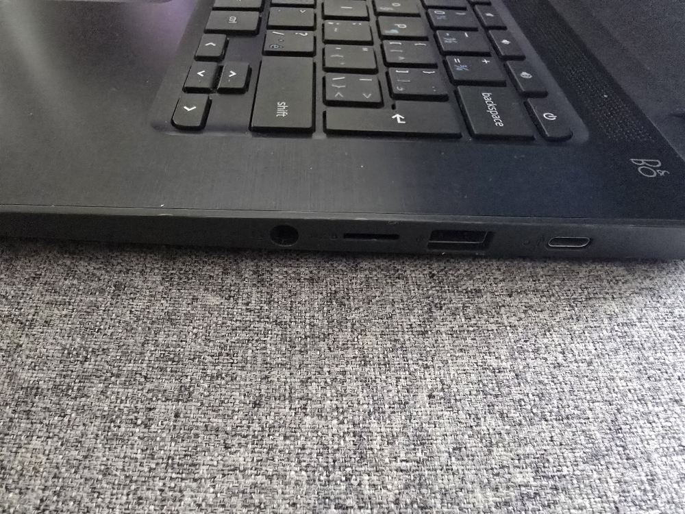 HP Chromebook - Black Laptop - photo 3