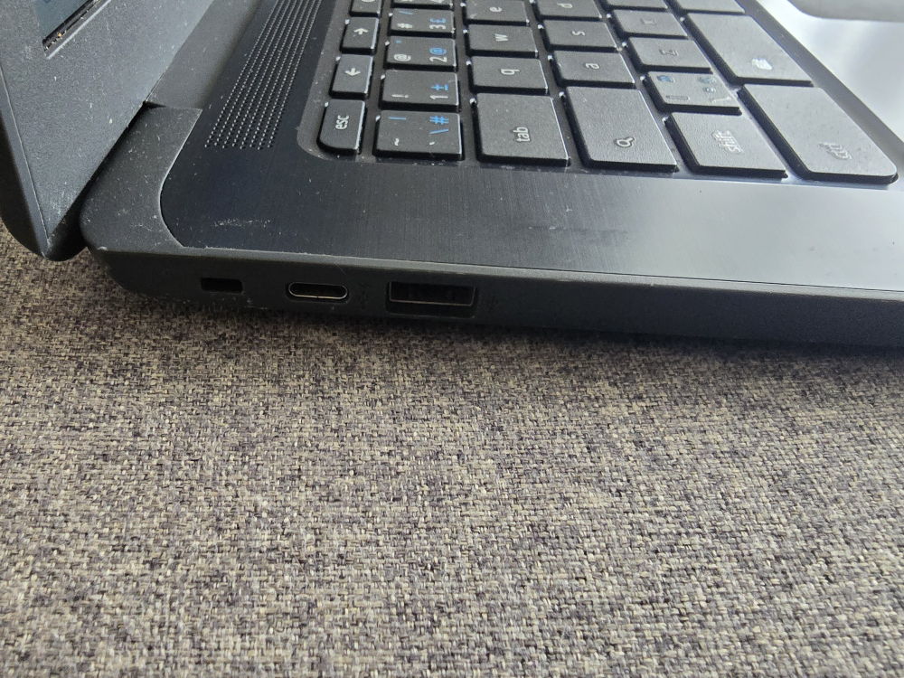 HP Chromebook - Black Laptop - photo 4