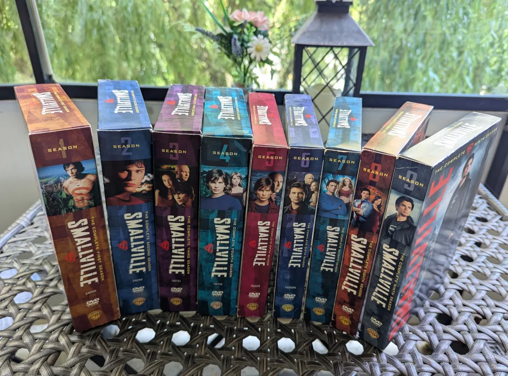 Smallville: The Complete Series DVD Set thumbnail