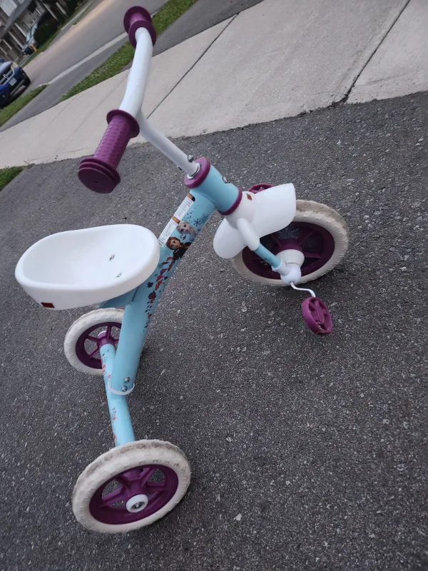 Disney Frozen 2 Toddler Tricycle image indicator(6)