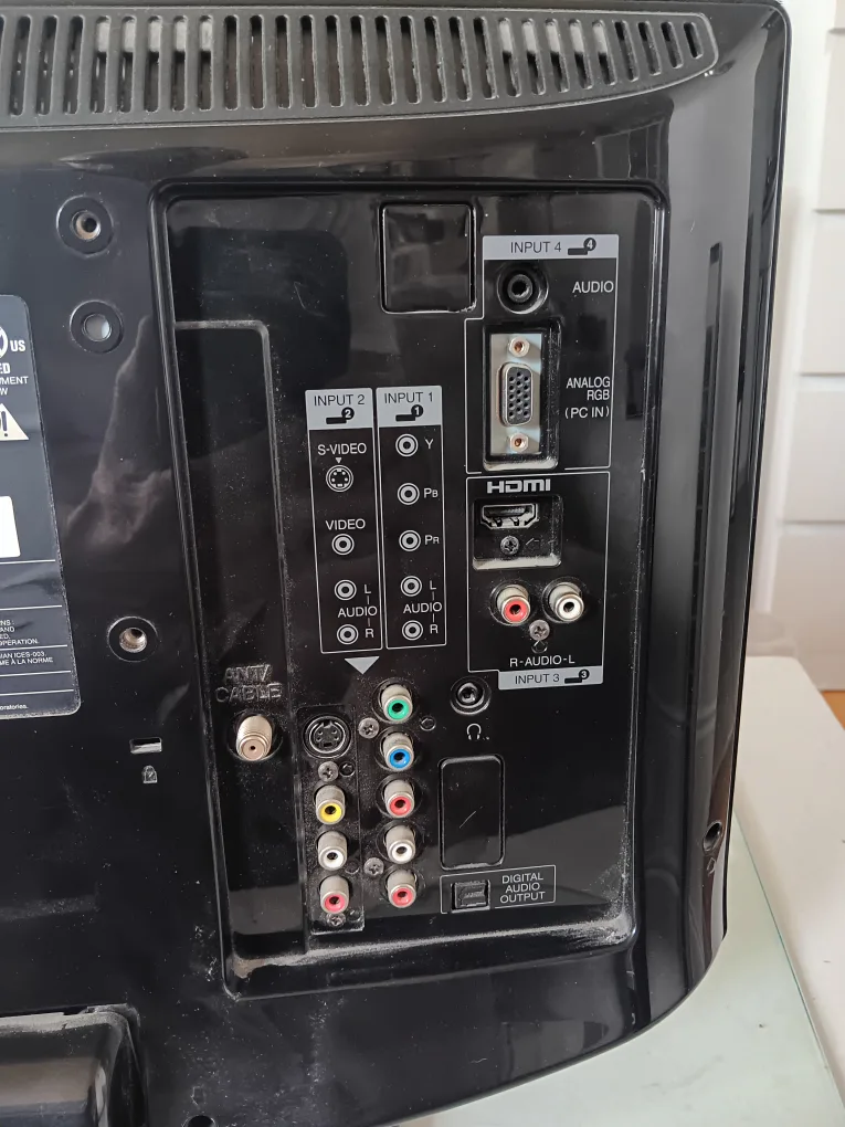 Sharp TV  LC-19SB24U 19" 🇨🇦 image indicator(3)