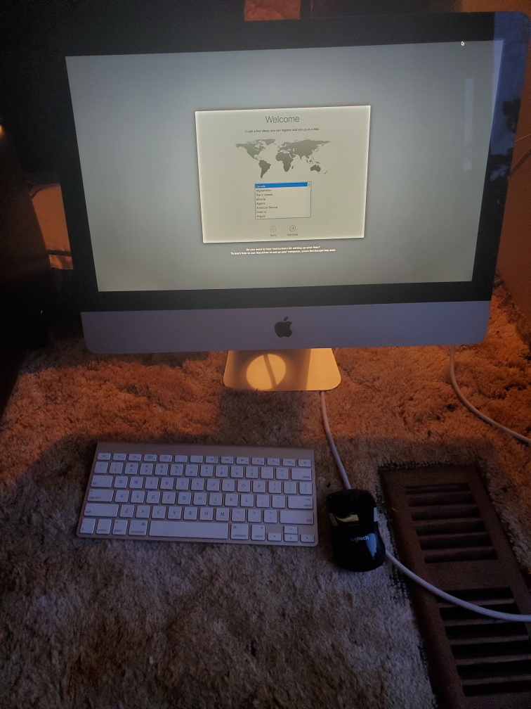 Apple iMac with Keyboard and Mouse - photo 2