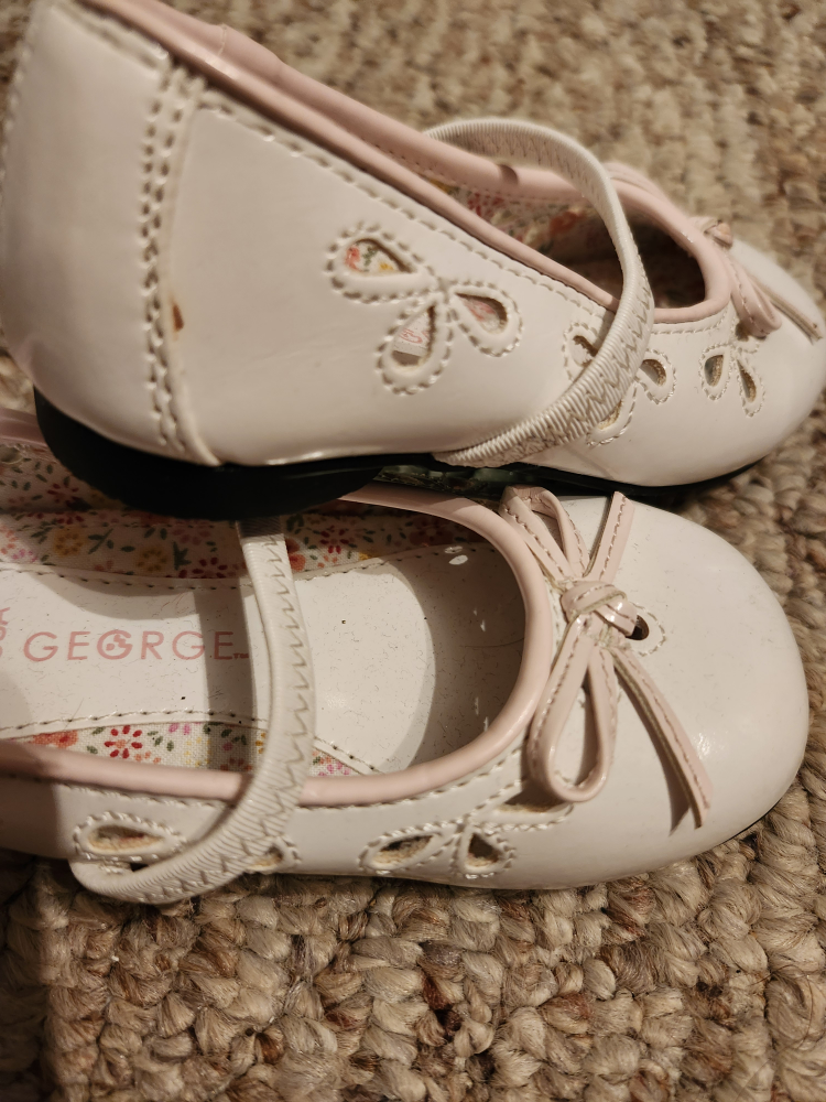Girls' Shoes Bundle - George & Joe - Size 6 & 7 - photo 3