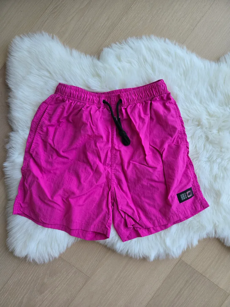 SHEIN Pink Shorts - Size Small thumbnail