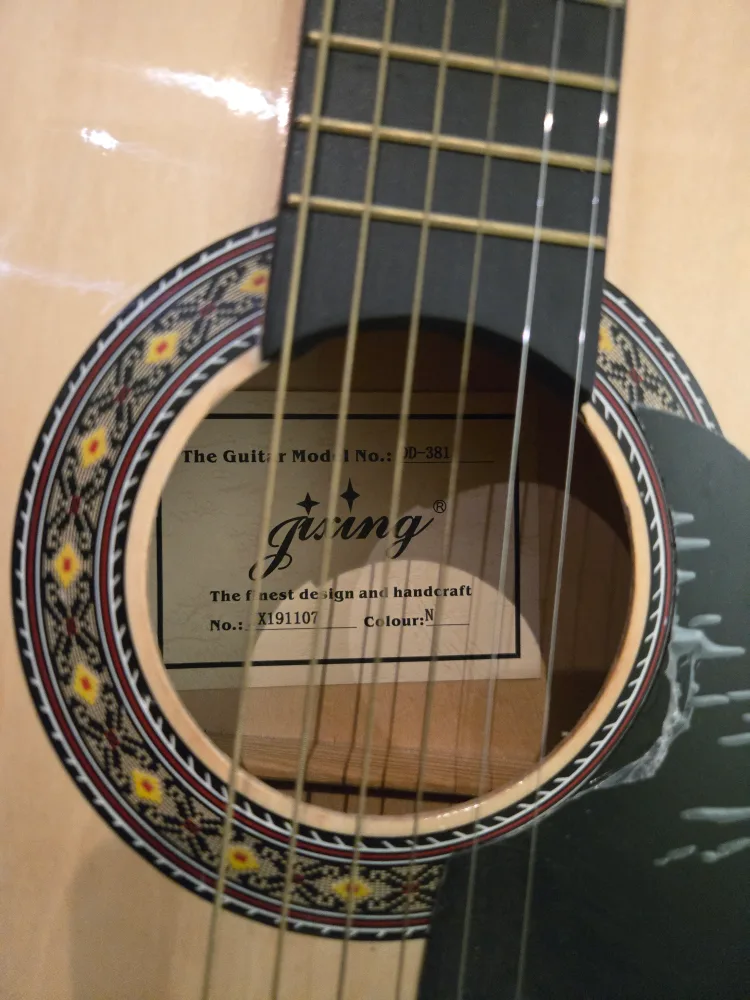 Jixing DD-381 Acoustic Guitar with Case image indicator(4)