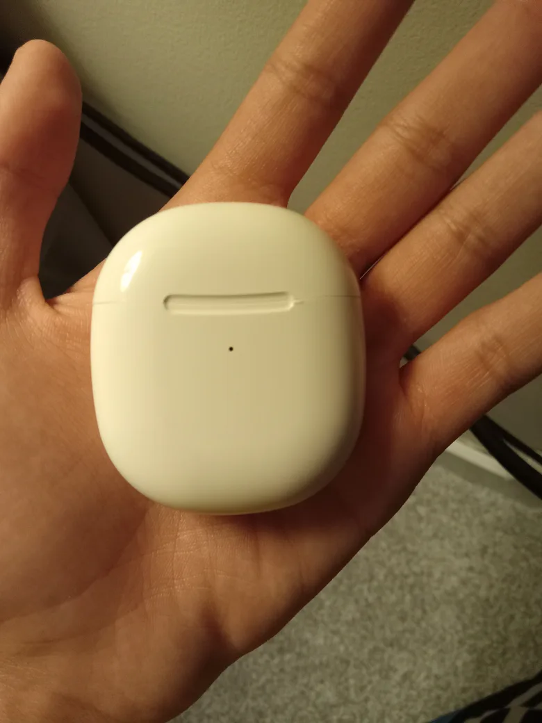 Onn. White Wireless Earbuds - Model ONN23AA002 thumbnail