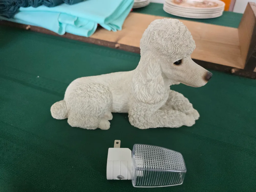 Sandicast Poodle Sculpture thumbnail