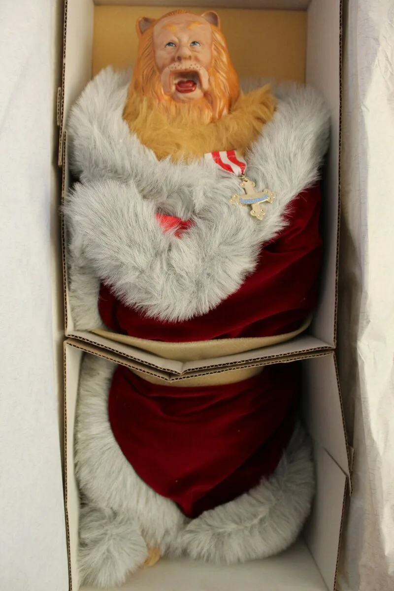 SALE All 6 for $500 - Wizard of Oz Franklin Mint Porcelain Dolls image indicator(3)