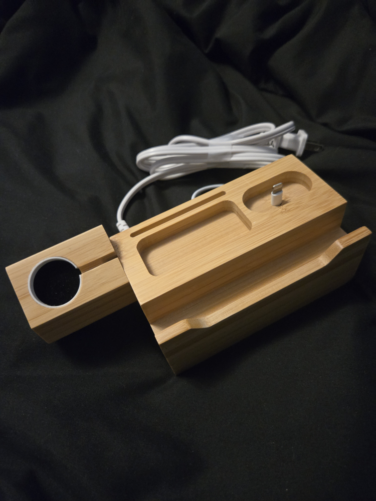 Bamboo Charging Station for Apple Devices