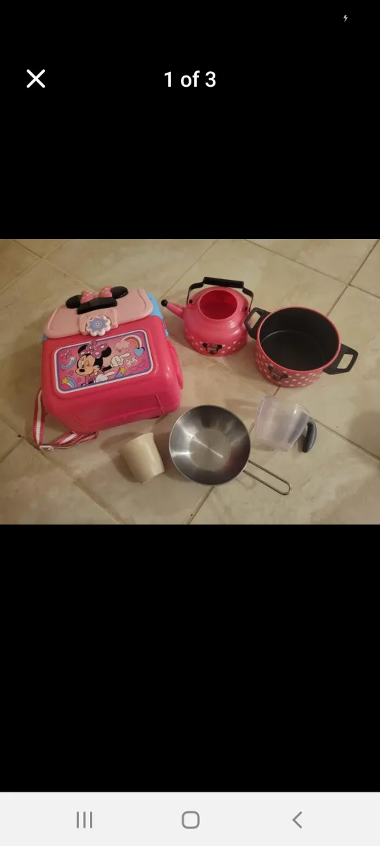 Minnie Mouse Pretend Play Kitchen Set thumbnail
