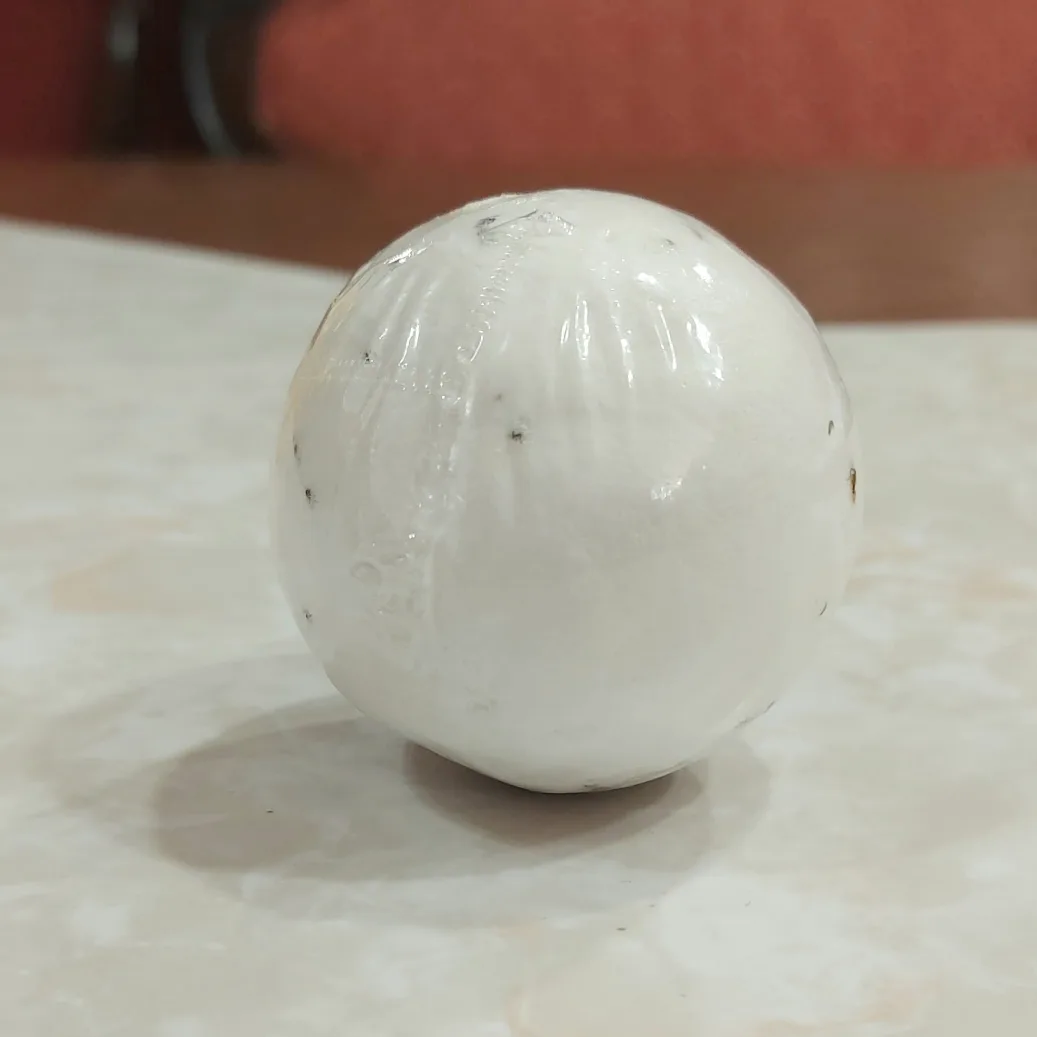 FREE bath bomb 🇨🇦 thumbnail