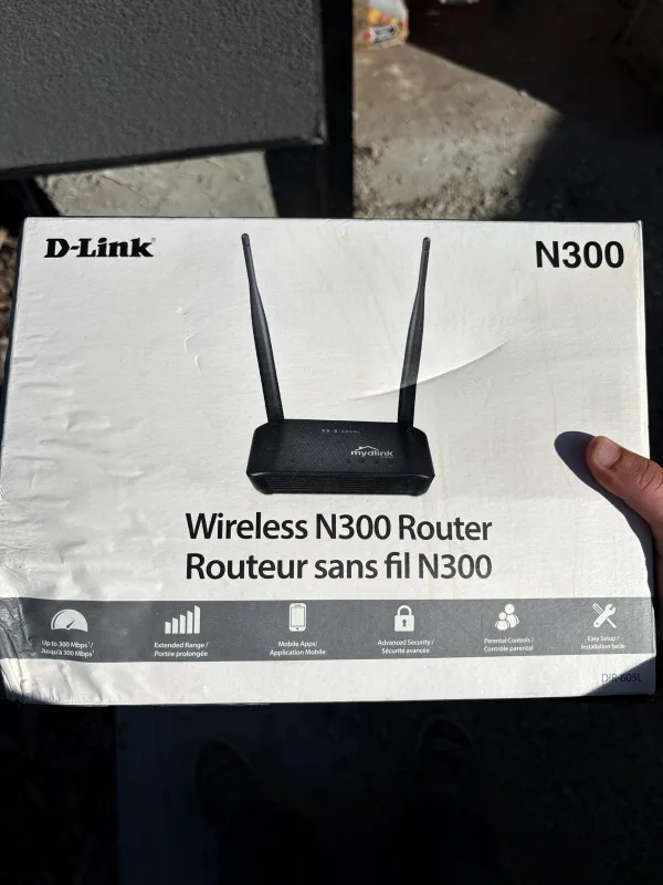 D-Link N300 Wireless Router thumbnail