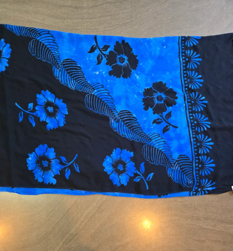Sarong thumbnail