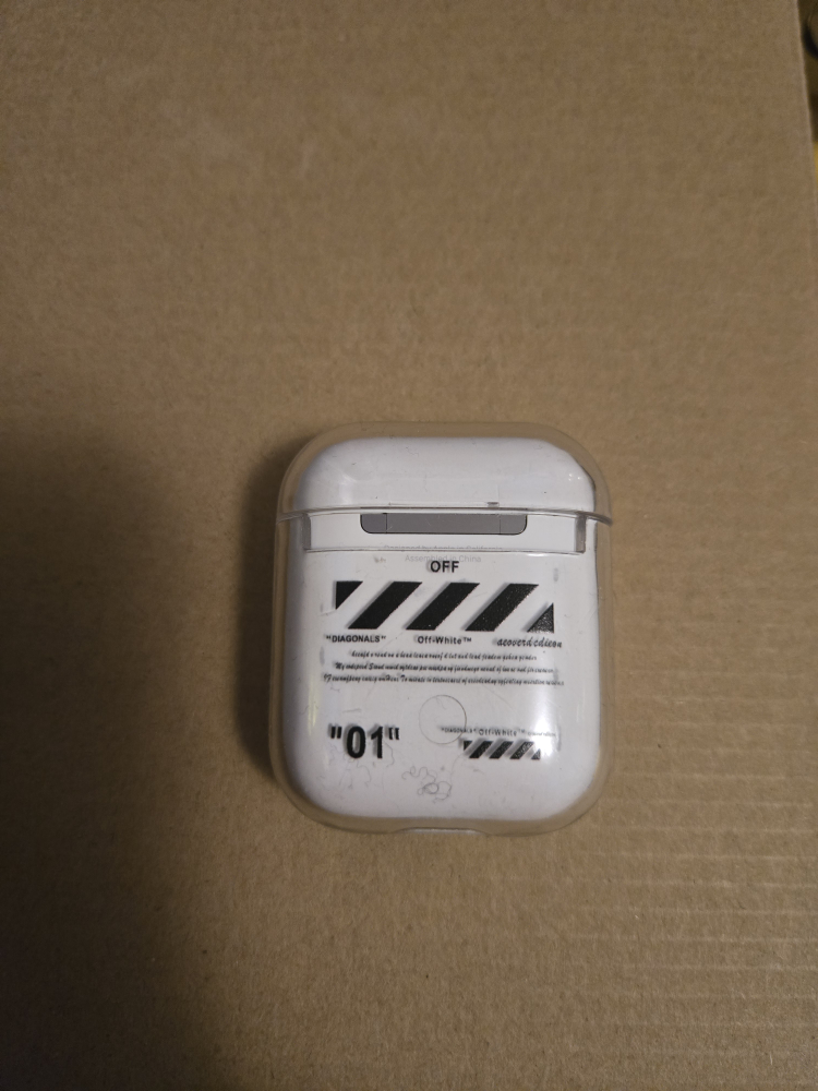 Off-White AirPods Case - photo 2