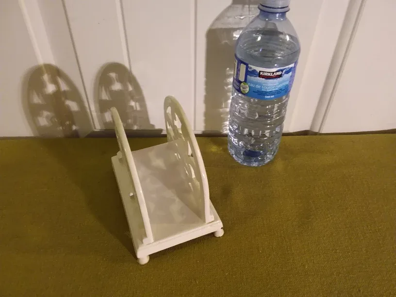 ➡️ Cast Iron Napkin Holder image indicator(2)