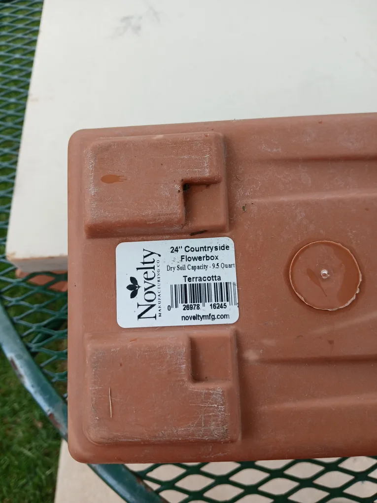 Novelty 24" Countryside Flowerbox - Terracotta thumbnail