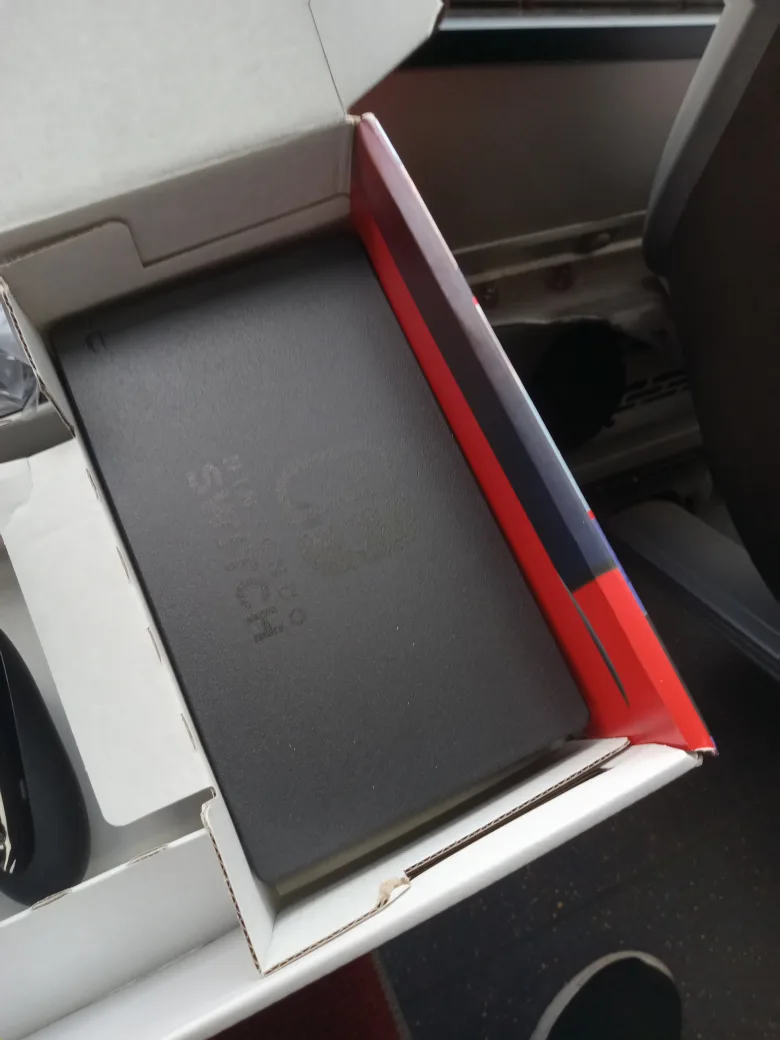 Nintendo Switch with Neon Blue and Red Joy-Con image indicator(5)