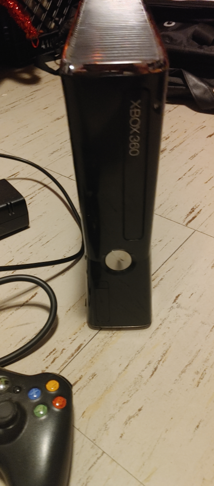 Xbox 360 Console with 2 Controllers